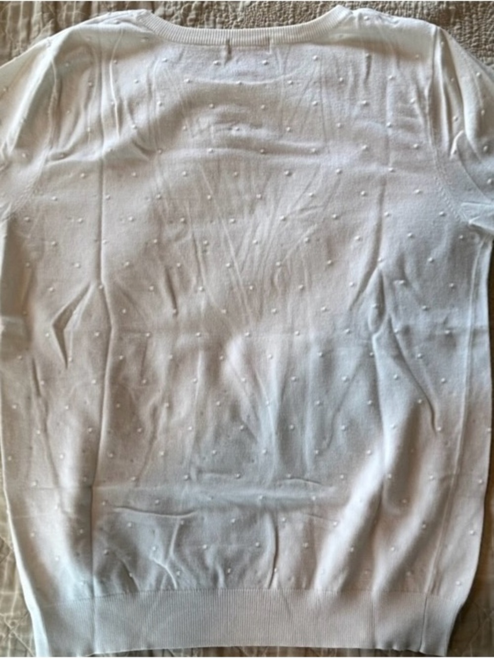 ELLE Women’s White 3/4 Sleeve Knit Top with Polka dots! - Picture 3 of 3